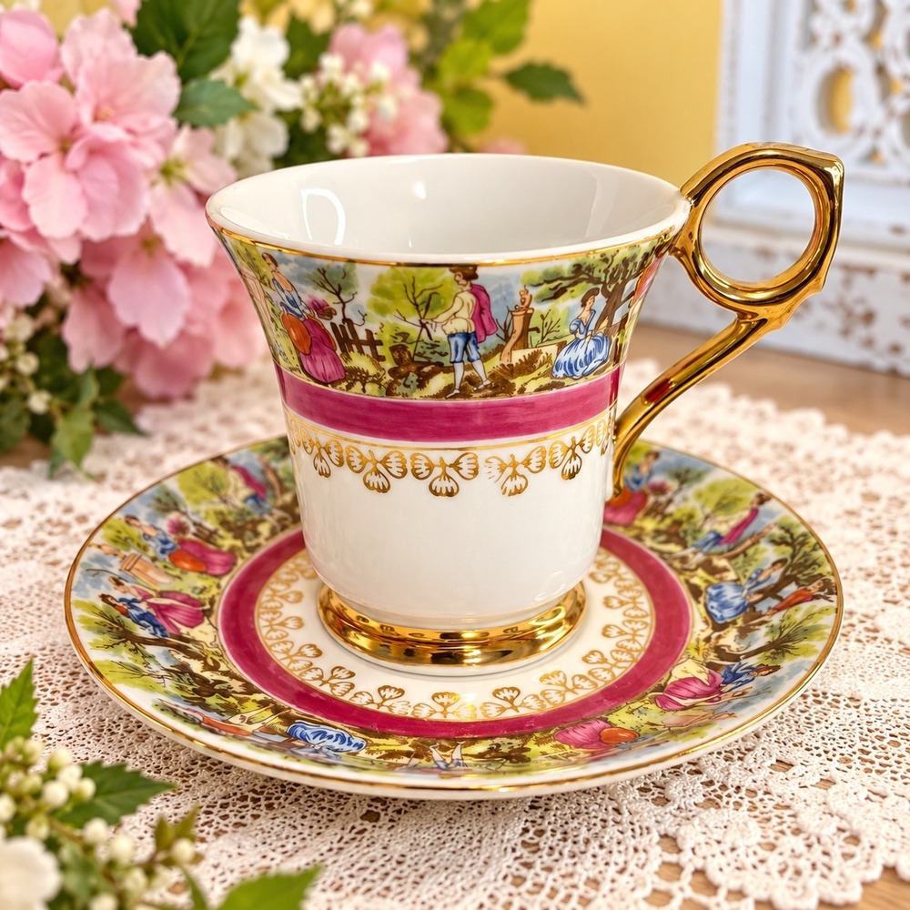 Royal Sealy Japan Fine China Teacup Saucer Set Courting Scene Gold Trim 89/50